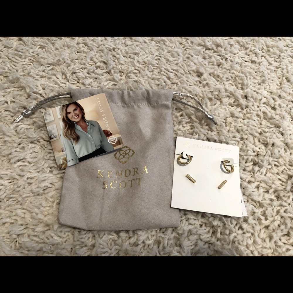 Kendra Scott Gold Huggie and Post Earring Set